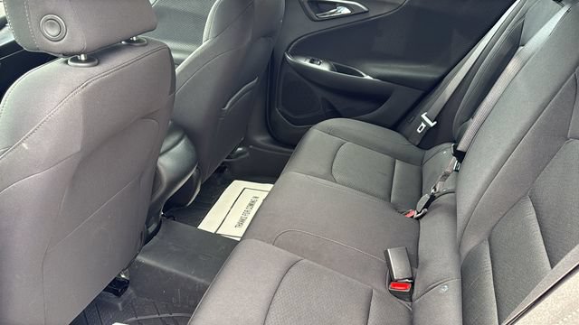 Used 2025 Chevrolet Malibu LS FWD image 24