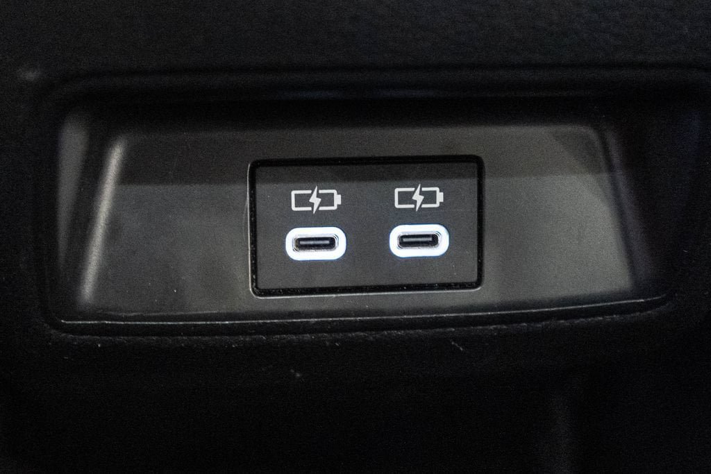 Used 2024 Toyota Corolla LE FWD image 29