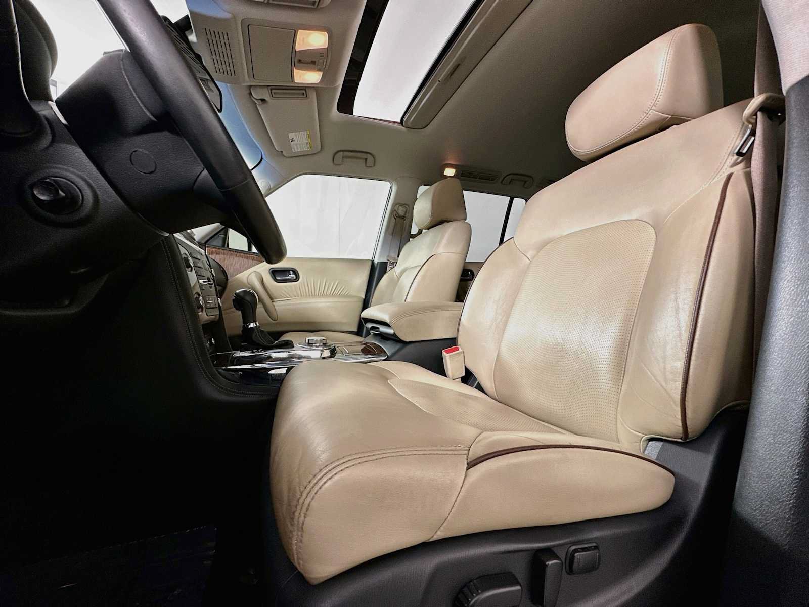 Used 2017 Nissan Armada Platinum AWD/4WD image 19