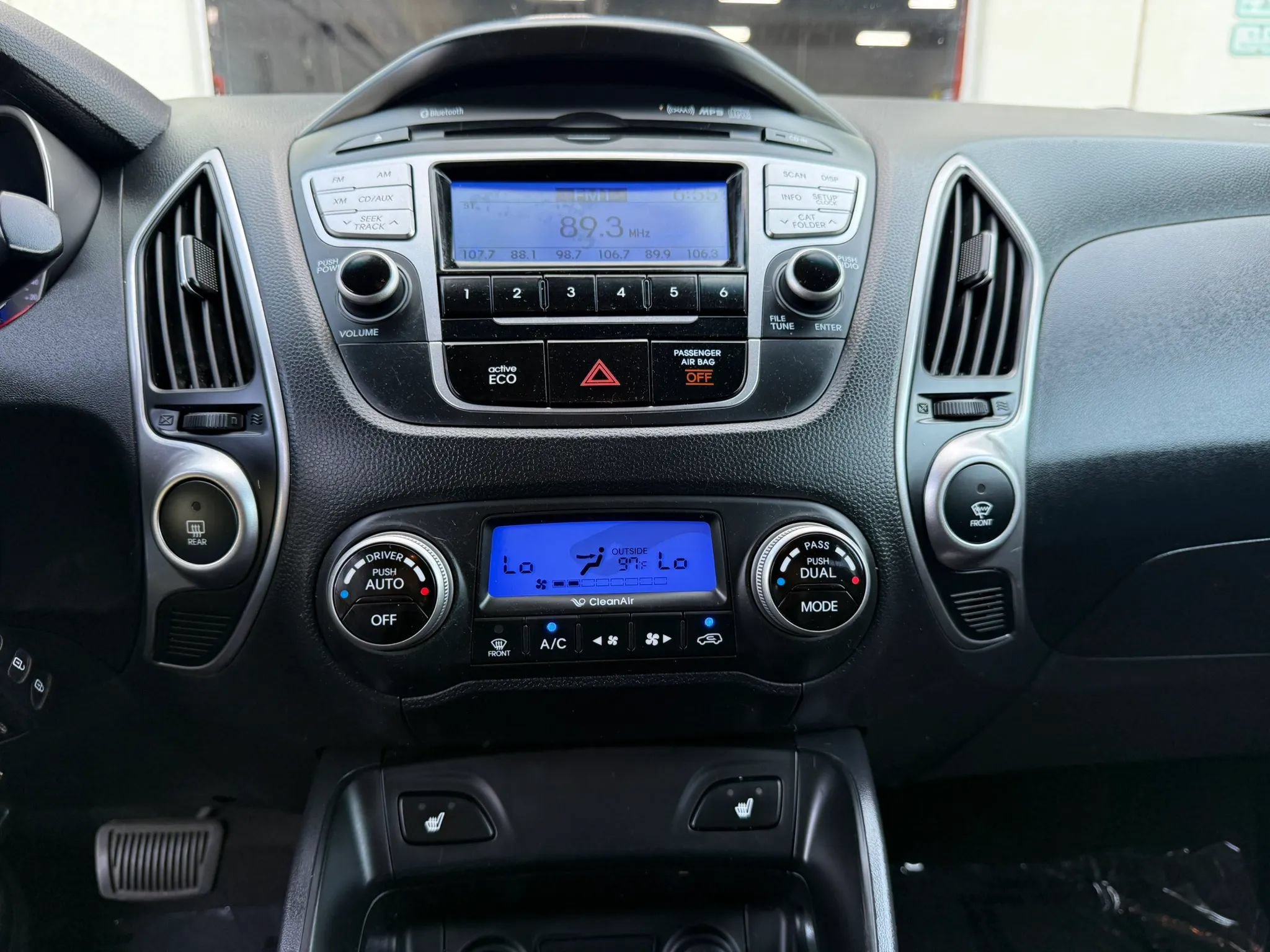Used 2012 Hyundai Tucson Limited FWD image 30