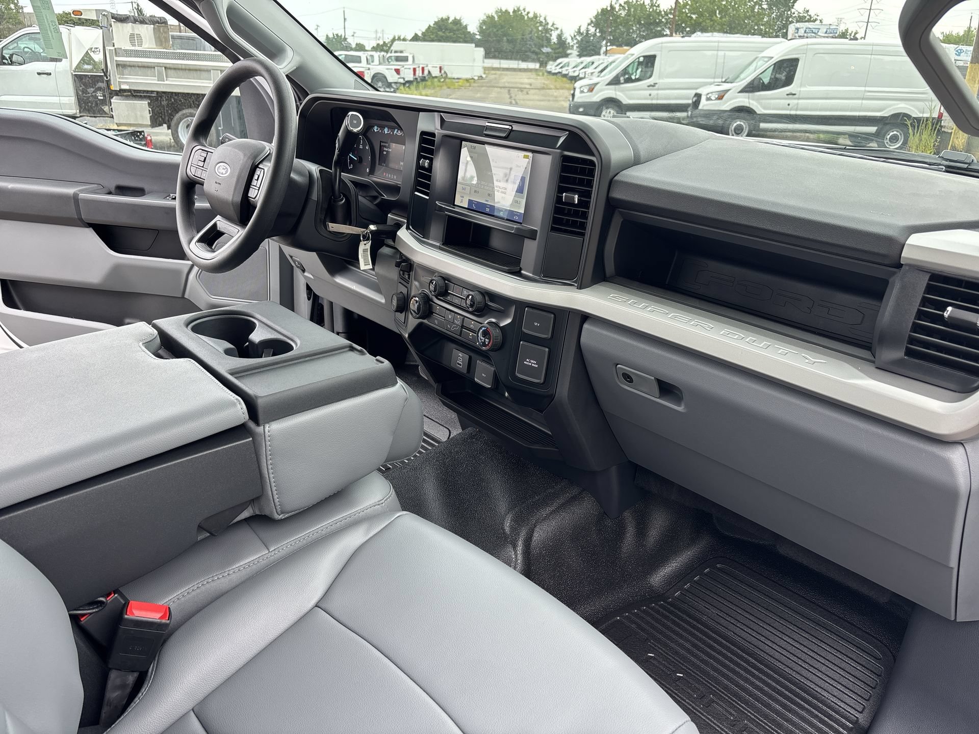 New 2026 Ford F550 2WD Regular Cab Super Duty image 20