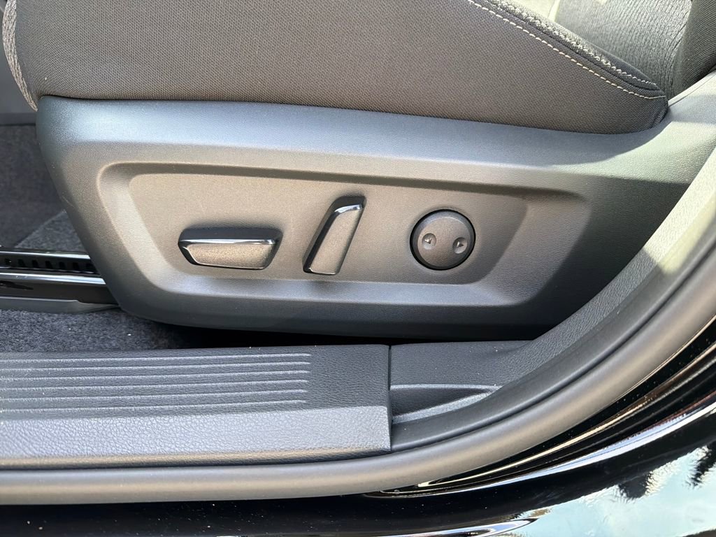 New 2026 Nissan Rogue SV w/ Cold Weather Package image 15