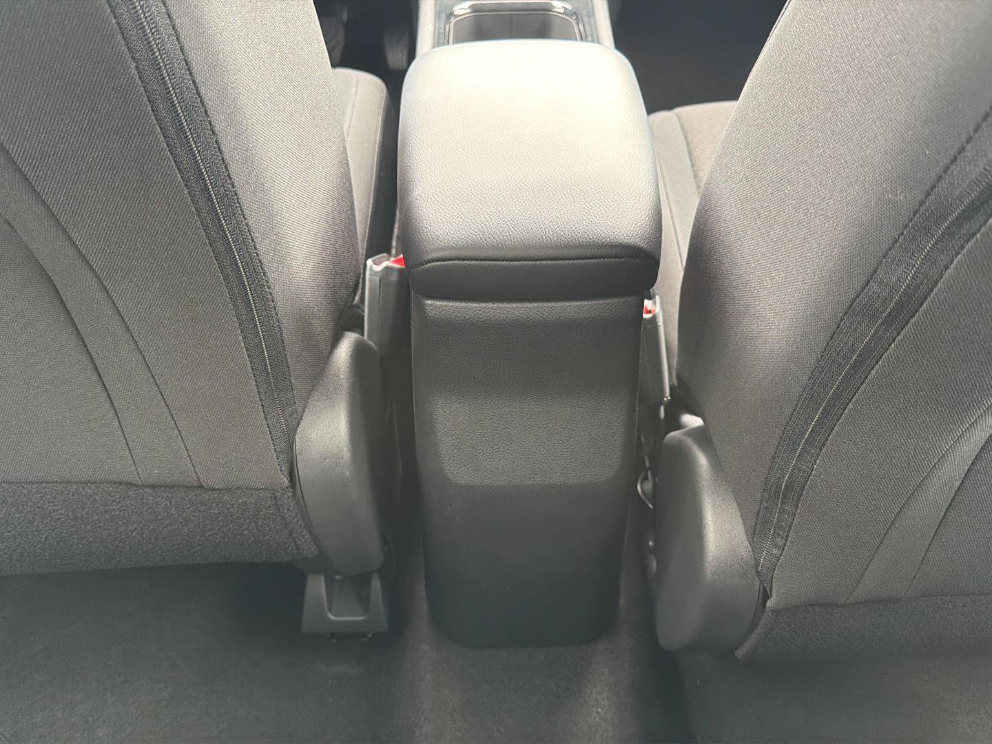 New 2027 Nissan Kicks S FWD image 28