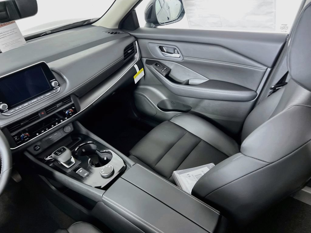 New 2026 Nissan Rogue Dark Armor AWD/4WD image 22