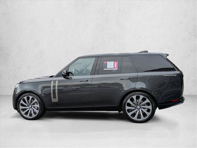 Certified 2023 Land Rover Range Rover SE image 10