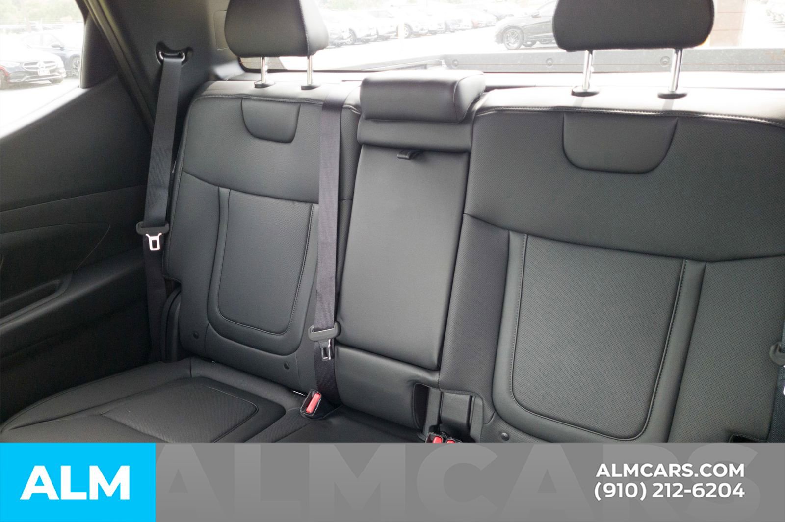 Certified 2025 Hyundai Santa Cruz SEL image 16