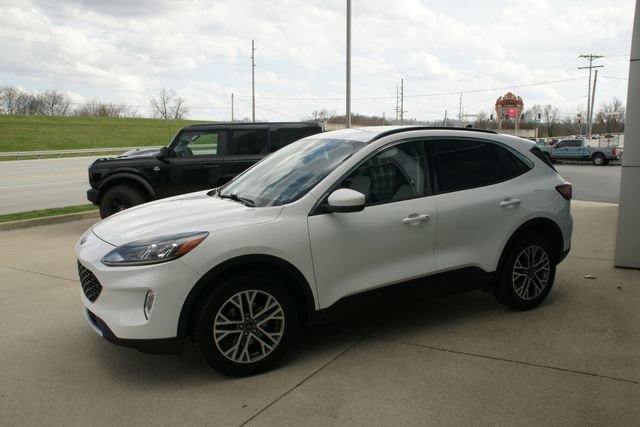 Used 2020 Ford Escape SEL image 5