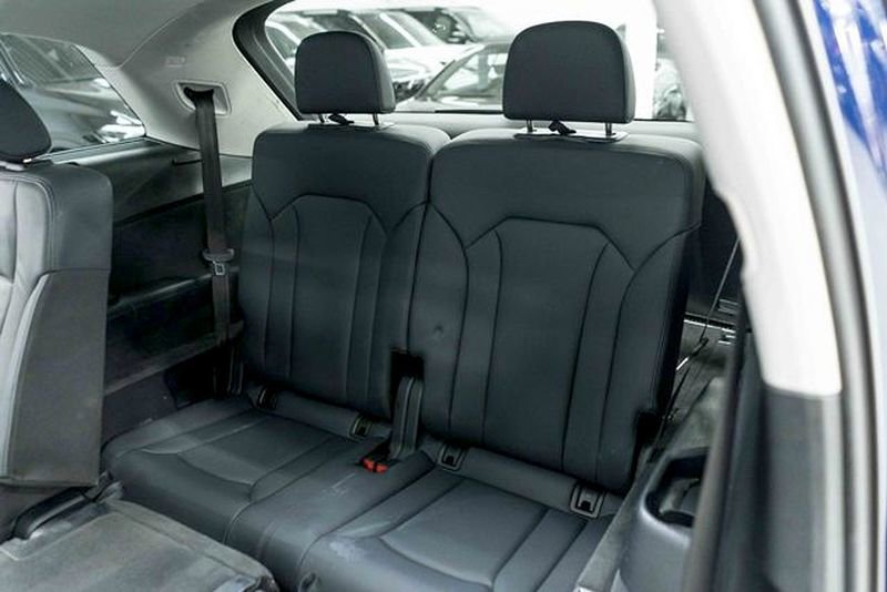 Used 2023 Audi Q7 3.0T Premium image 16