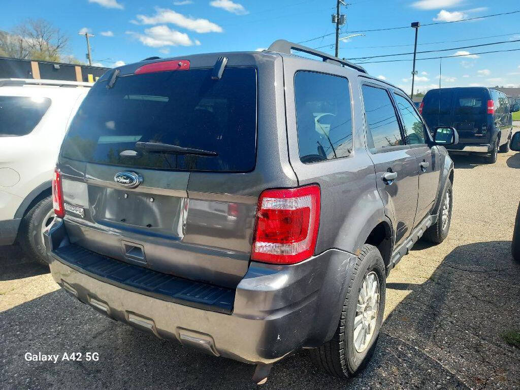 Used 2012 Ford Escape XLT FWD image 4
