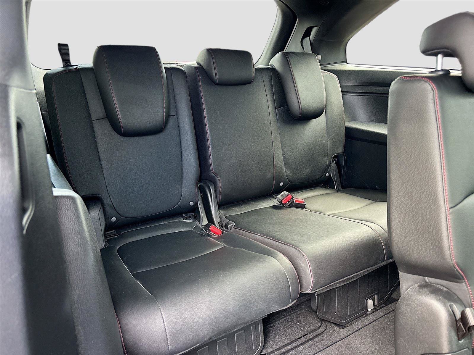 Used 2024 Honda Odyssey Sport image 32