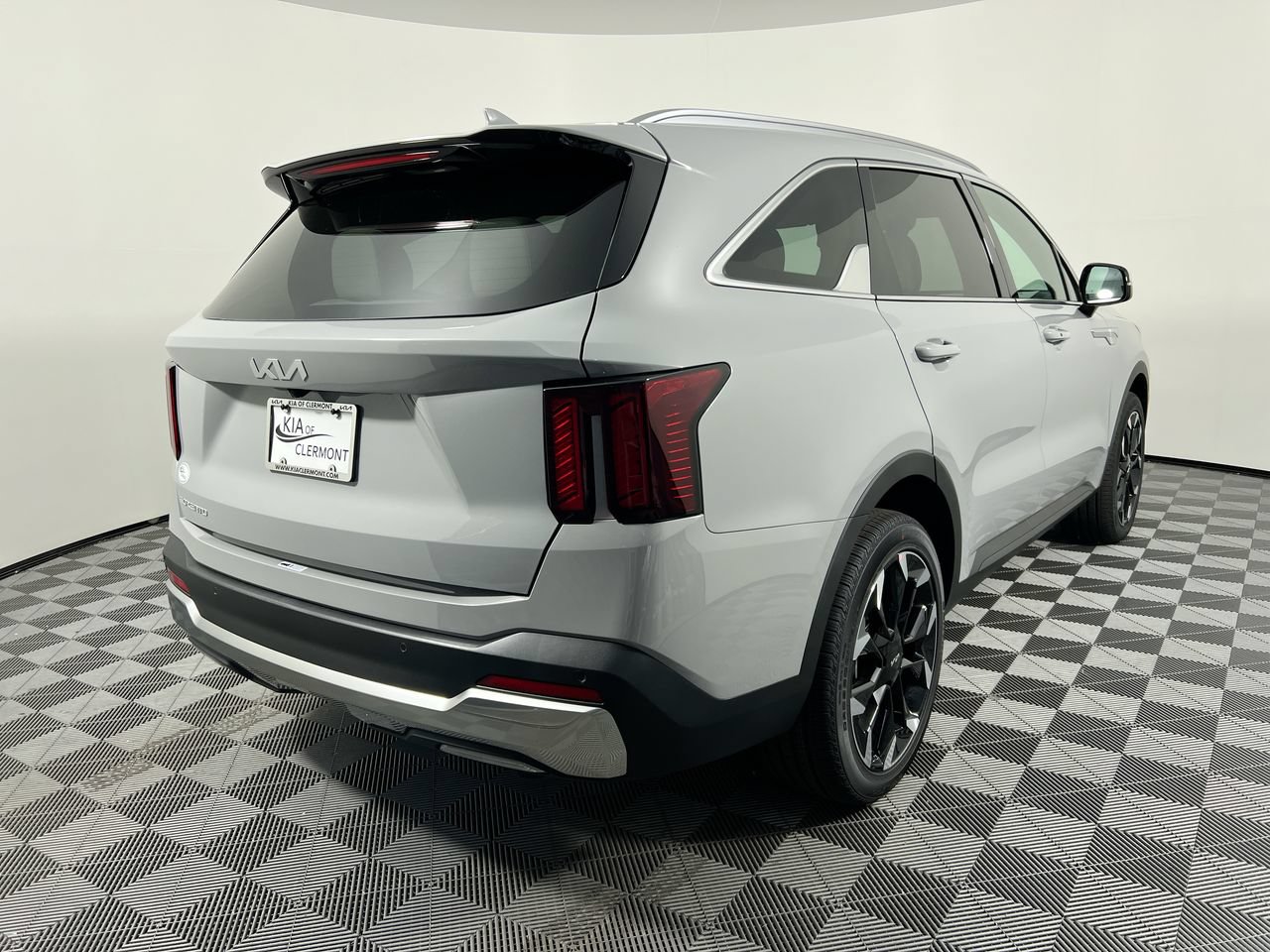 New 2026 Kia Sorento EX w/ EX Premium Package FWD image 3