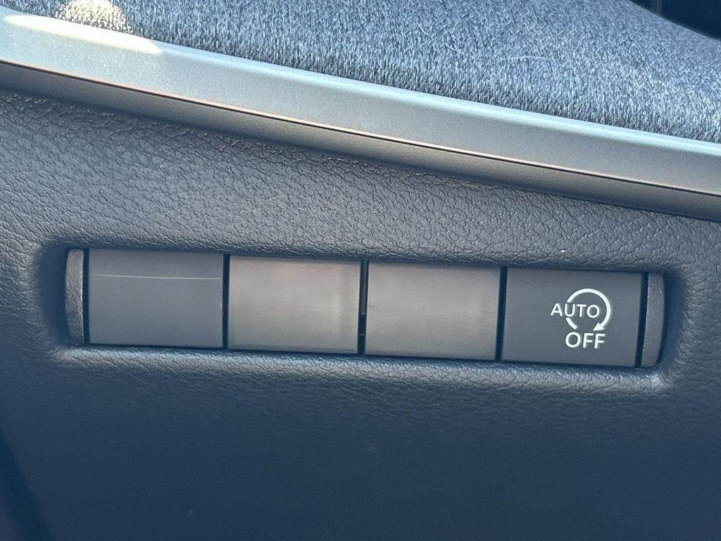 New 2026 Nissan Kicks S FWD image 27