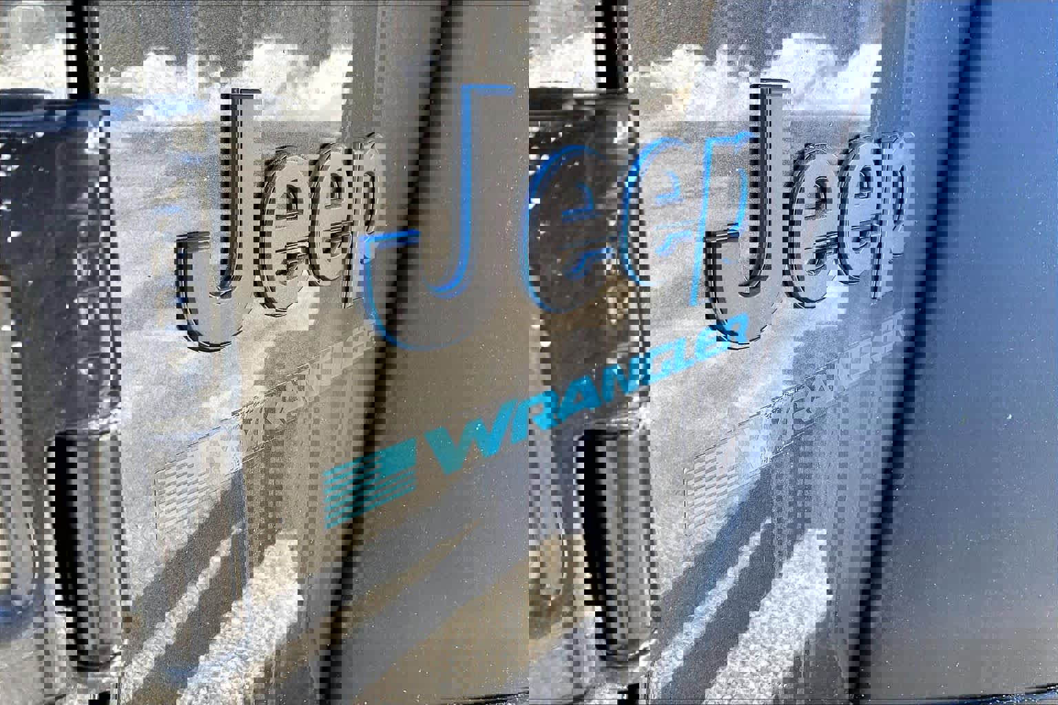 Used 2023 Jeep Wrangler Rubicon w/ Cold Weather Group image 32