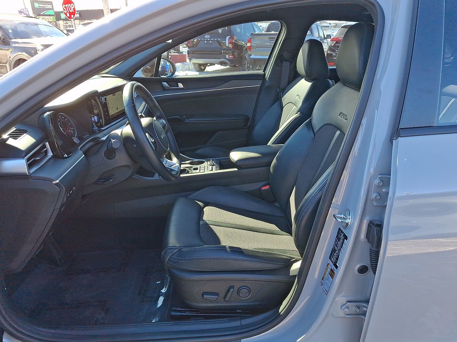 Used 2024 Kia K5 GT-Line image 14