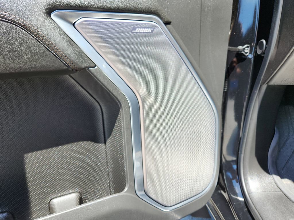 Used 2024 Chevrolet Silverado 1500 High Country w/ Midnight Edition AWD/4WD image 19