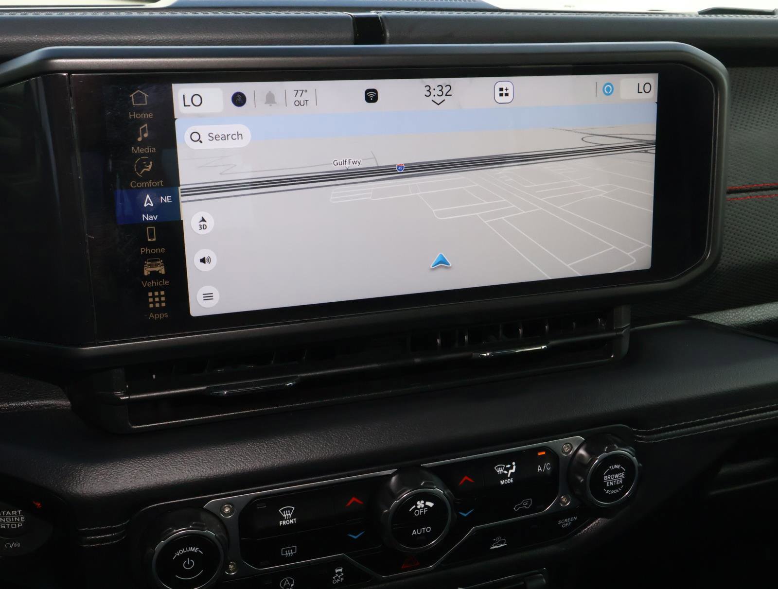 Used 2024 Jeep Wrangler Unlimited Rubicon w/ Technology Group image 31