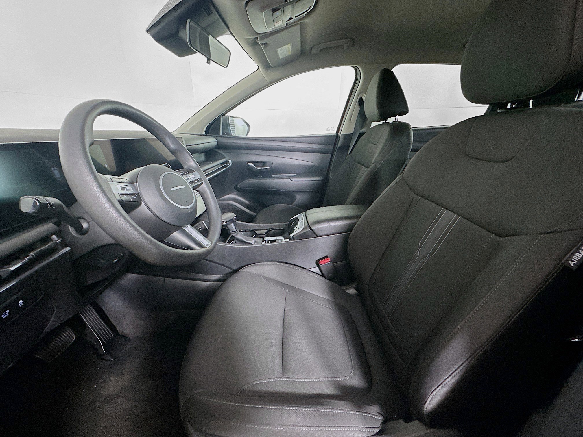 Used 2025 Hyundai Tucson SEL image 13