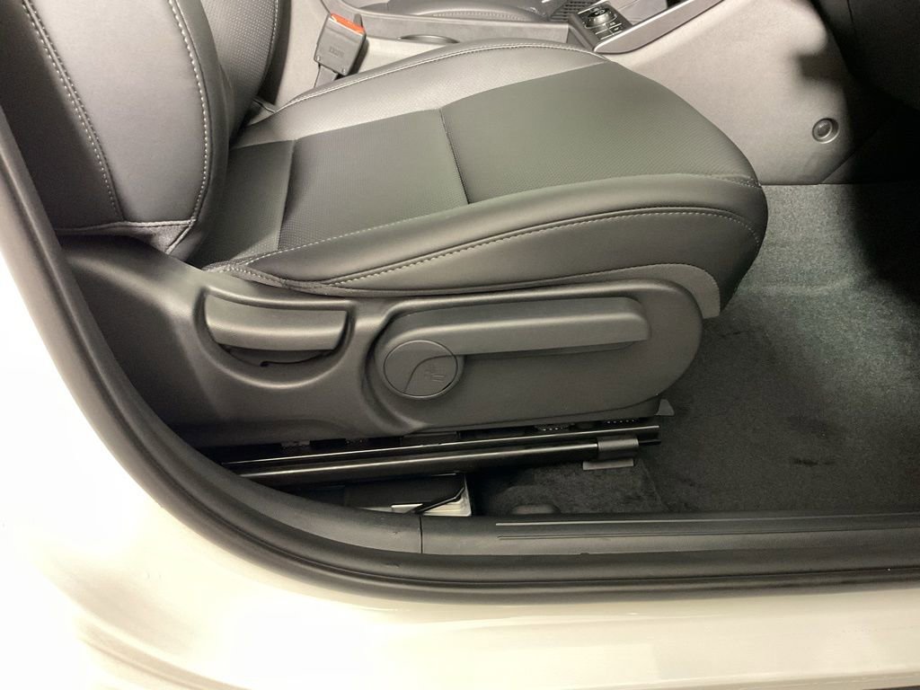 New 2026 Hyundai Kona SEL Premium image 35