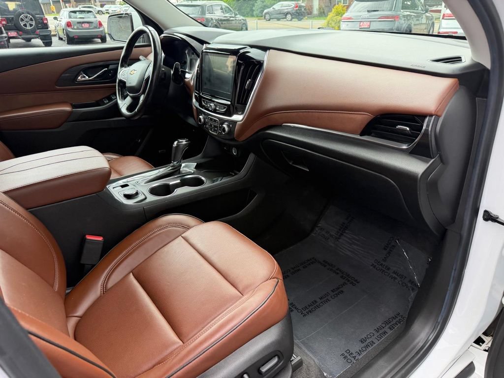 Used 2019 Chevrolet Traverse High Country AWD/4WD image 29
