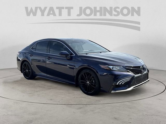 Used 2022 Toyota Camry XSE w/ Navigation Package FWD image 7