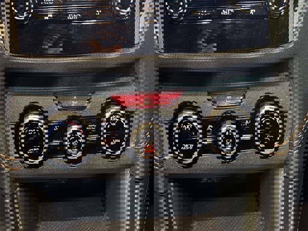 Used 2023 Subaru Crosstrek 2.0i Premium image 29