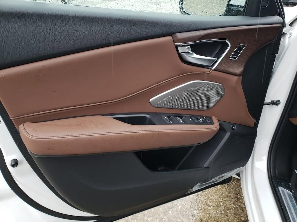 New 2026 Acura RDX SH-AWD w/ Advance Package image 9