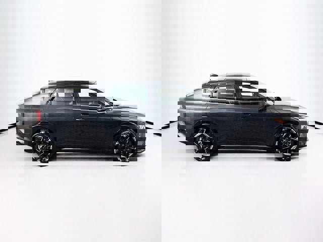 New 2025 Kia K4 GT-Line w/ GT-Line Premium Package image 4