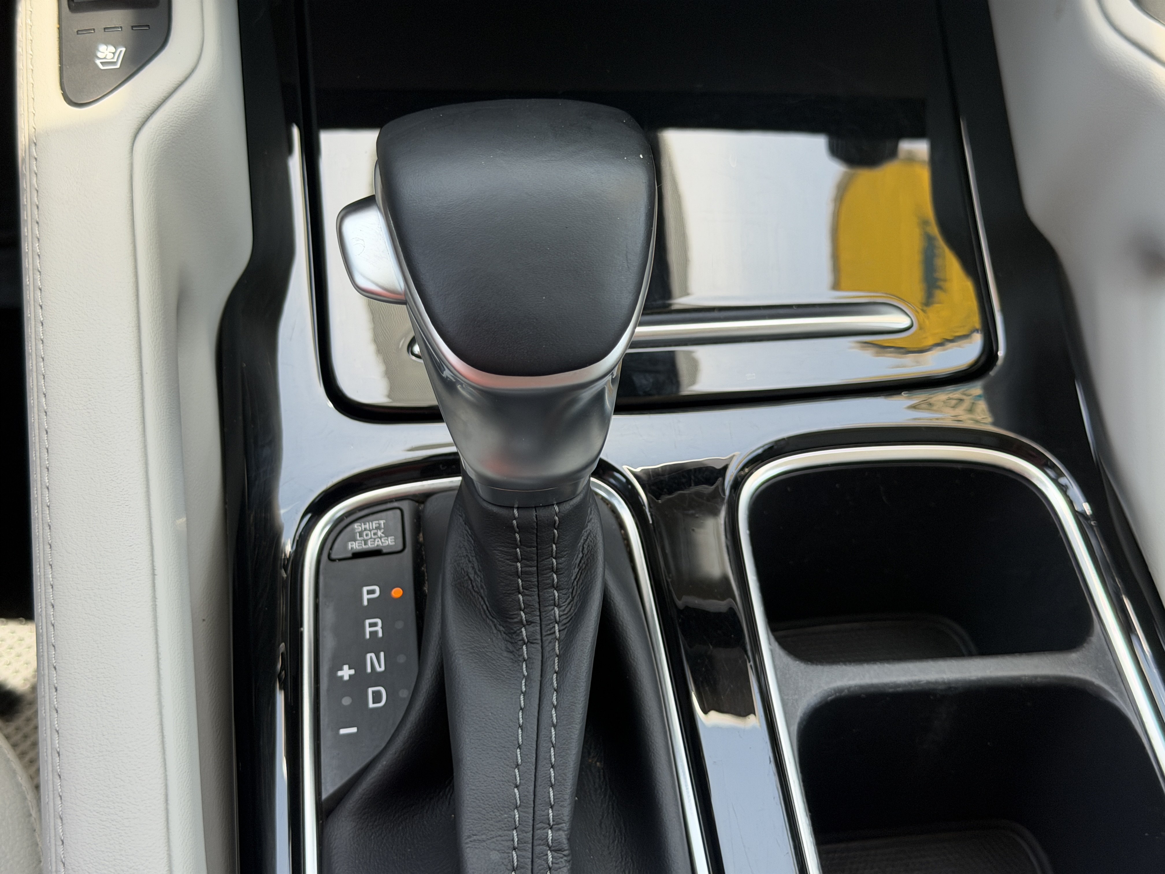 Certified 2021 Kia Telluride EX w/ EX Premium Package FWD image 29