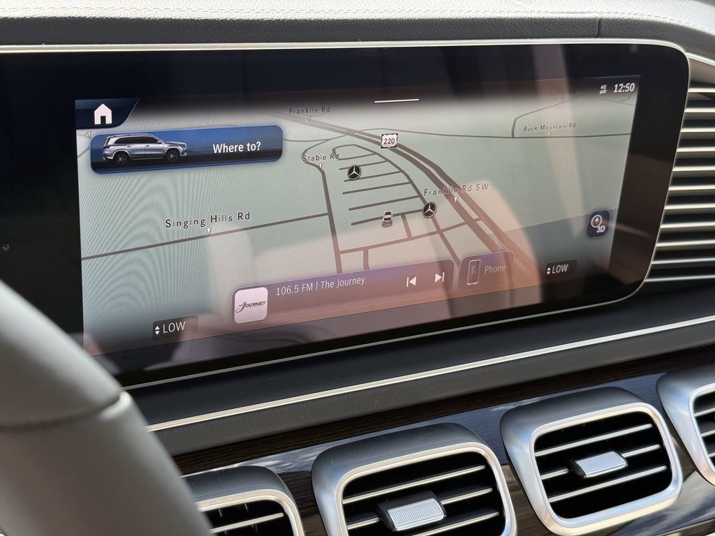 New 2026 Mercedes-Benz GLS 450 4MATIC image 21