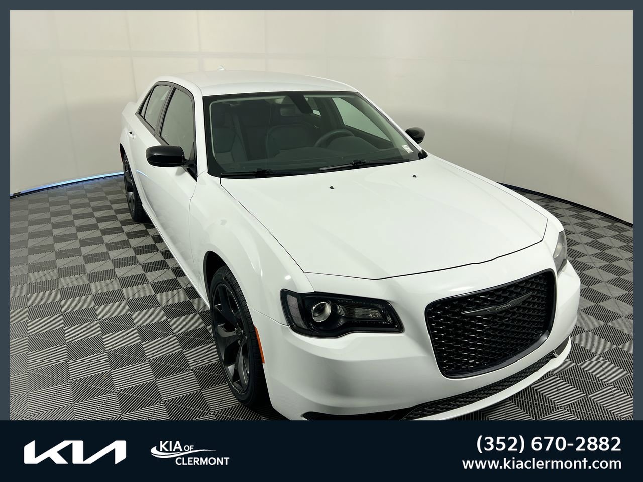 Used 2023 Chrysler 300 Touring w/ Sport Appearance Package