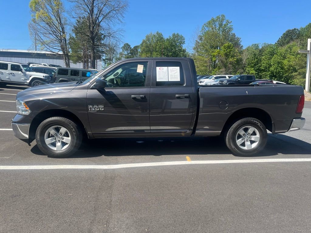 Used 2024 RAM 1500 Classic SLT AWD/4WD image 2
