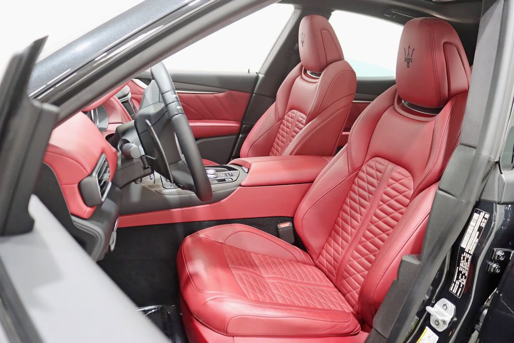 Used 2022 Maserati Levante Modena S AWD/4WD image 26