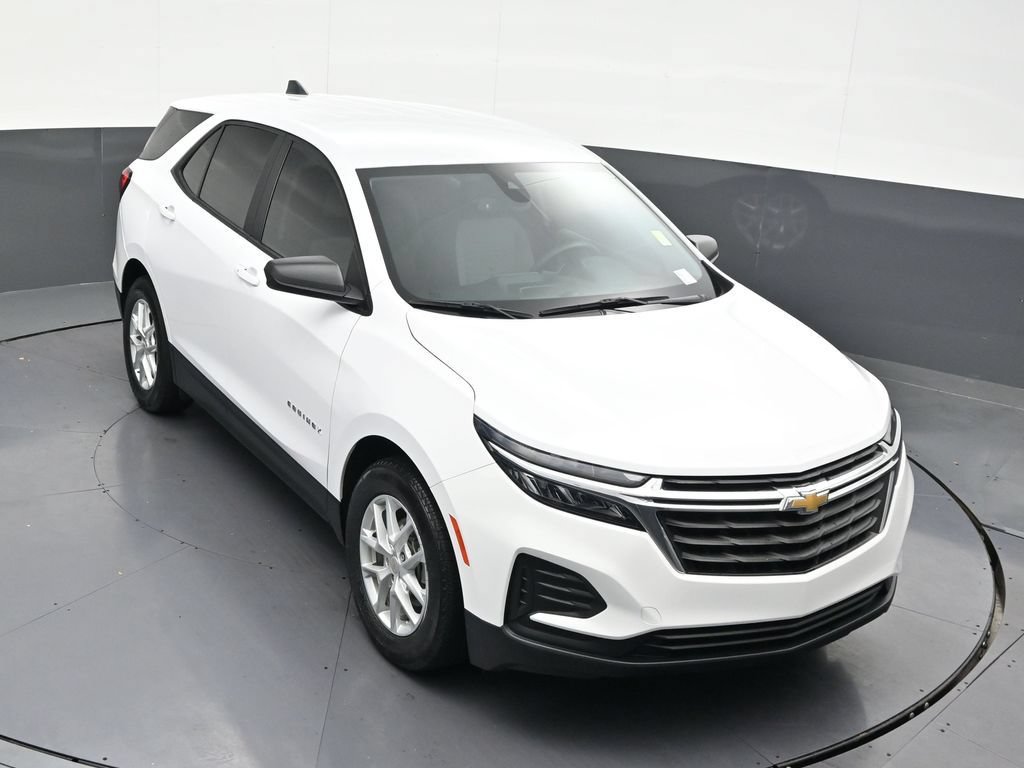 Used 2023 Chevrolet Equinox LS FWD image 26