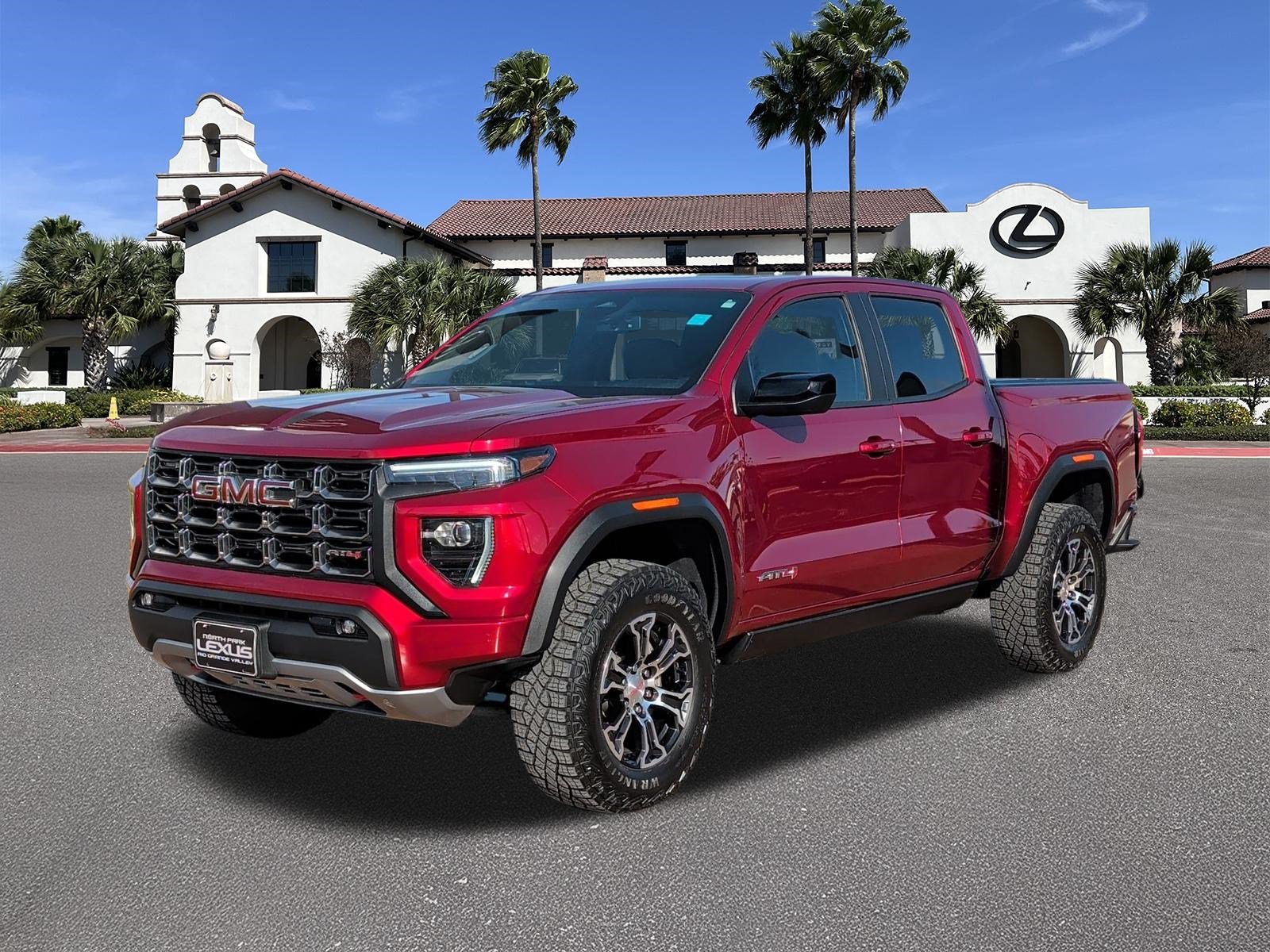 Used 2024 GMC Canyon AT4 w/ AT4 Premium Package AWD/4WD image 5