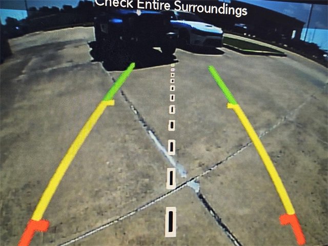 Used 2018 Jeep Grand Cherokee Overland image 16