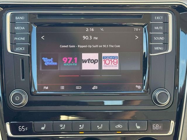 Used 2017 Volkswagen Passat 1.8T R-Line image 27