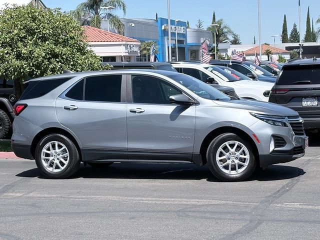 Used 2023 Chevrolet Equinox LT FWD image 4