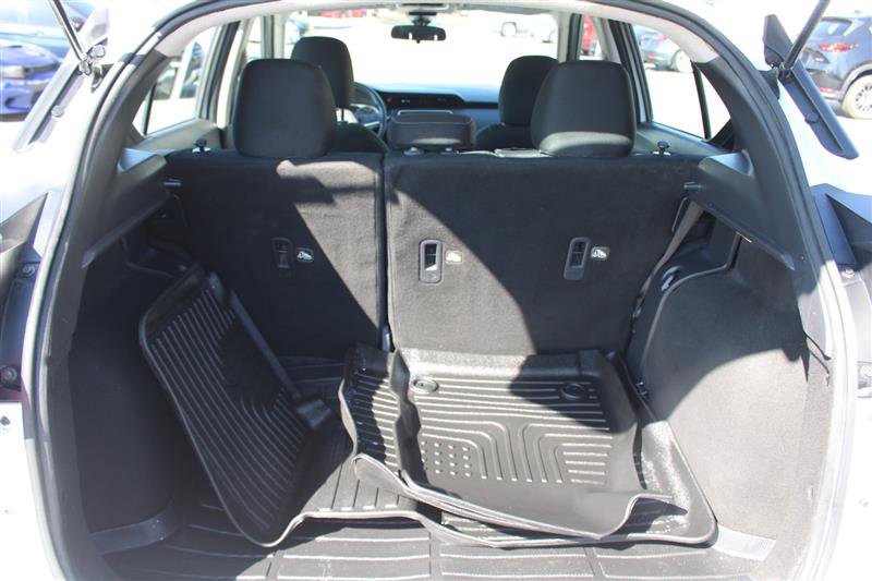 Used 2022 Nissan Kicks S FWD image 15