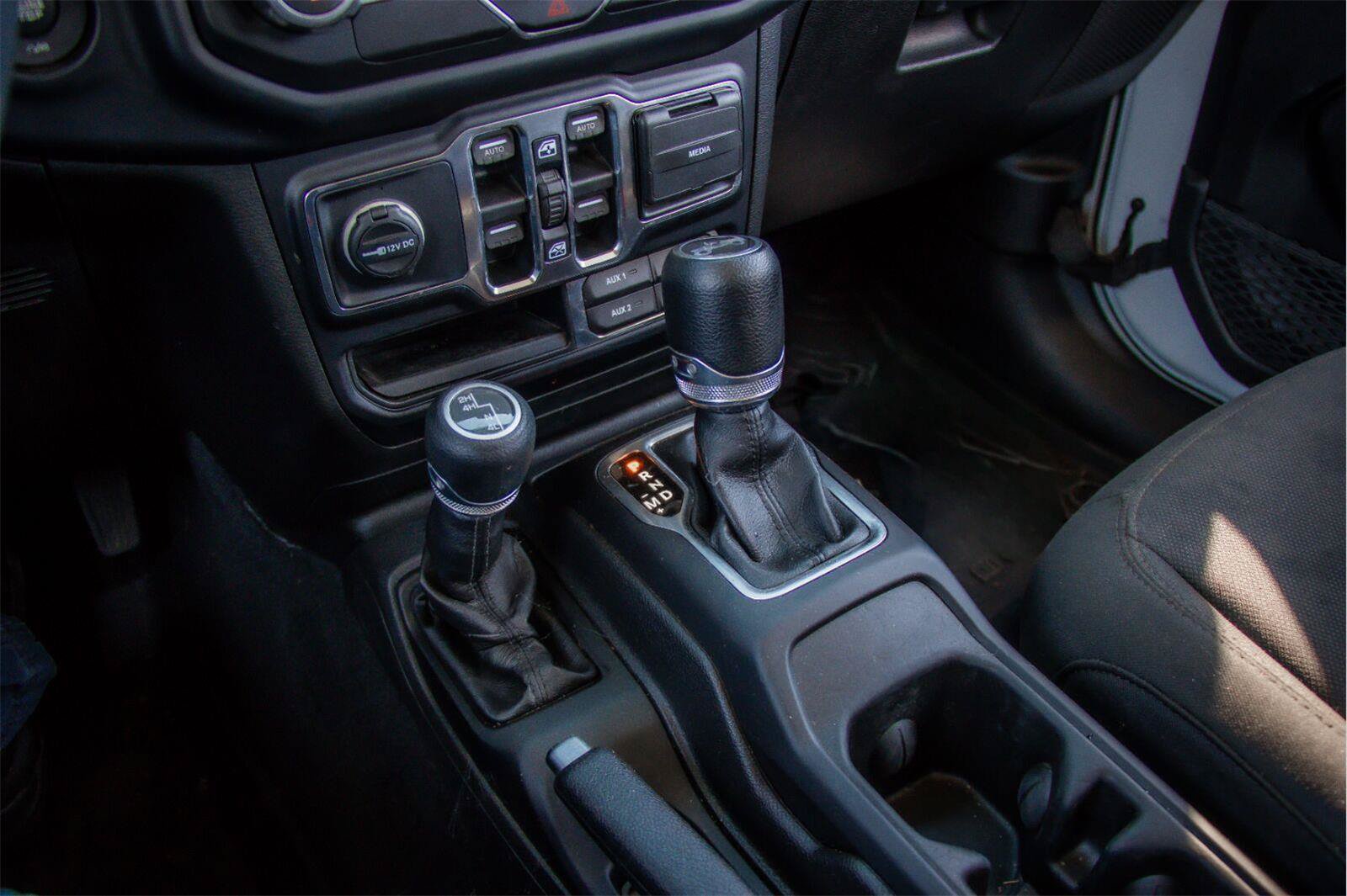 Used 2019 Jeep Wrangler Unlimited Sport S AWD/4WD image 15