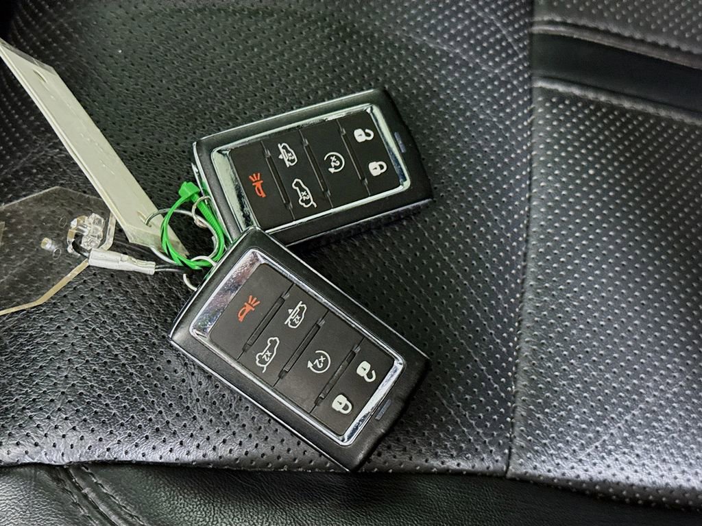 Used 2022 Jeep Wagoneer Series III w/ Premium Group I image 38