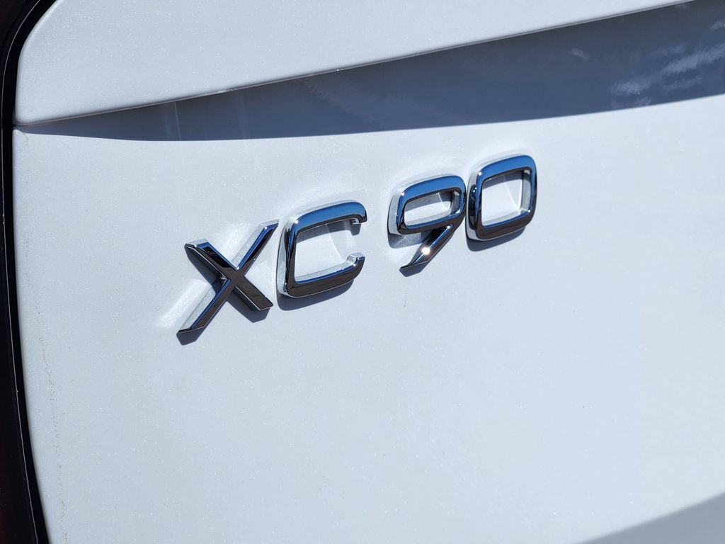 Used 2025 Volvo XC90 B6 Plus AWD/4WD image 31