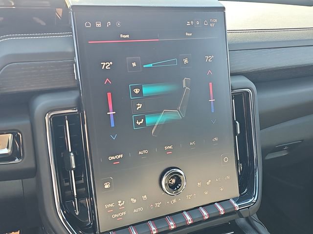 Used 2025 GMC Yukon XL AT4 Ultimate image 25