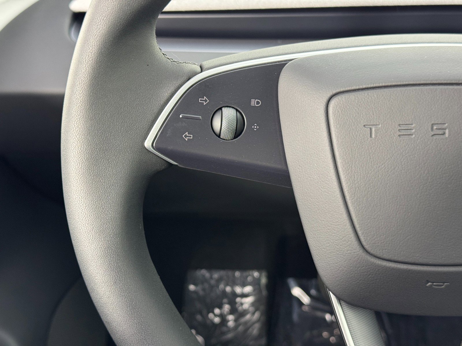 Used 2025 Tesla Model 3 Long Range image 19