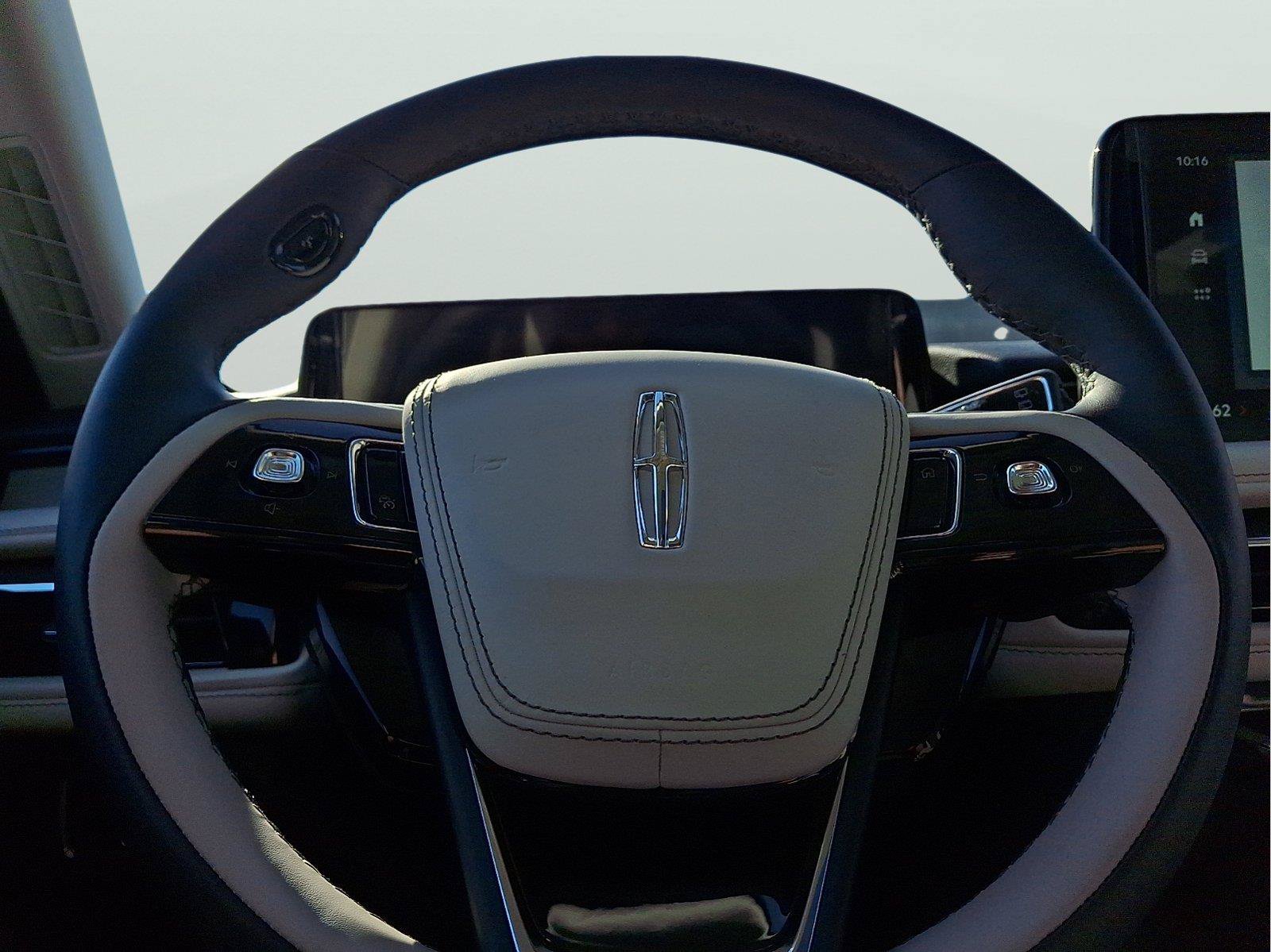 New 2027 Lincoln Aviator Reserve AWD/4WD image 14