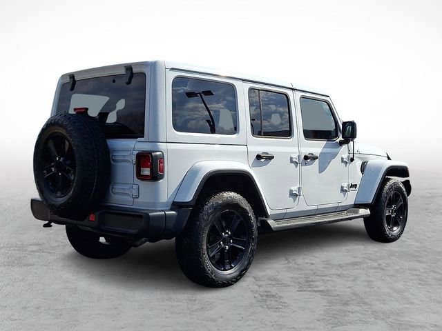 Used 2023 Jeep Wrangler Sahara image 6