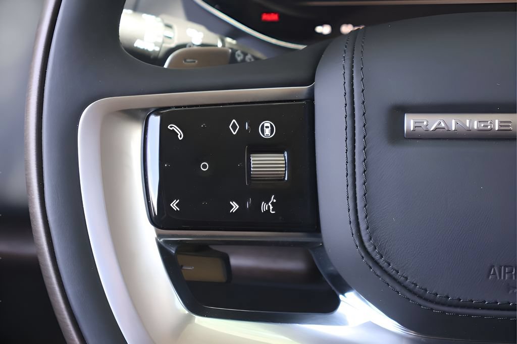 New 2026 Land Rover Range Rover SE AWD/4WD image 19