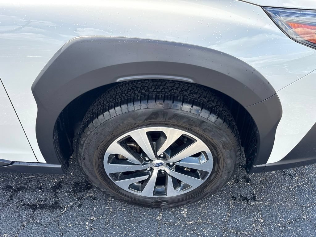 Certified 2024 Subaru Outback AWD/4WD image 5