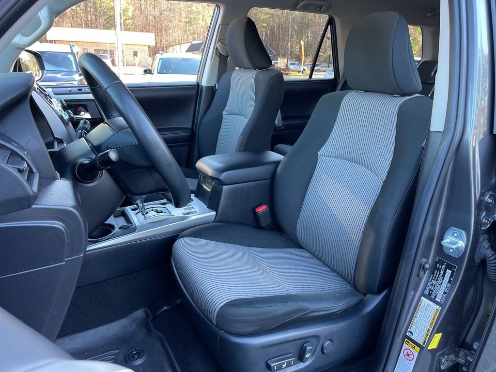 Used 2018 Toyota 4Runner SR5 image 17