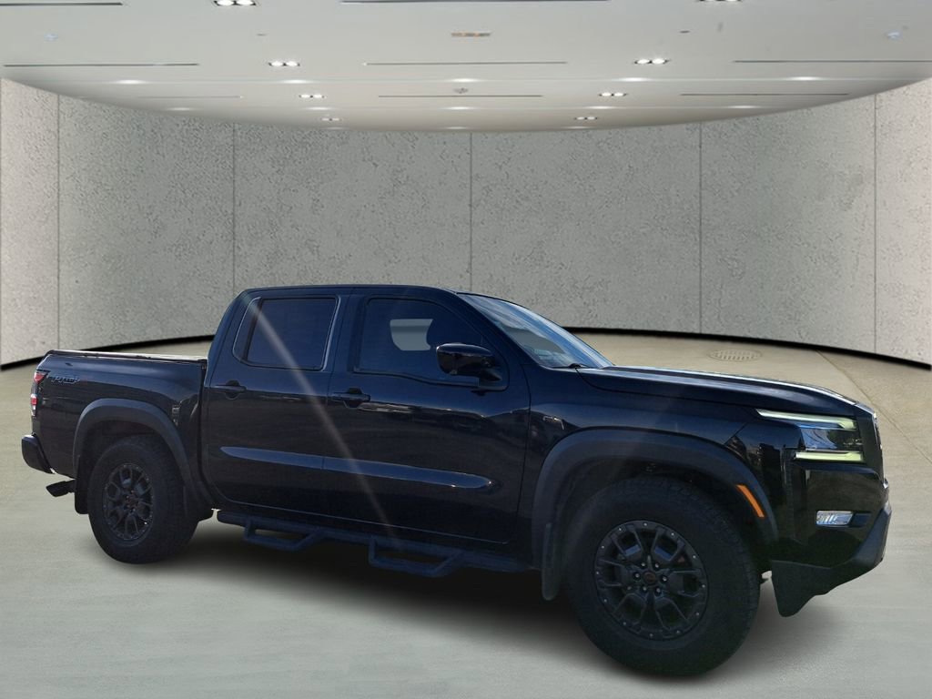 Used 2024 Nissan Frontier Pro-X w/ Pro Convenience Package image 3