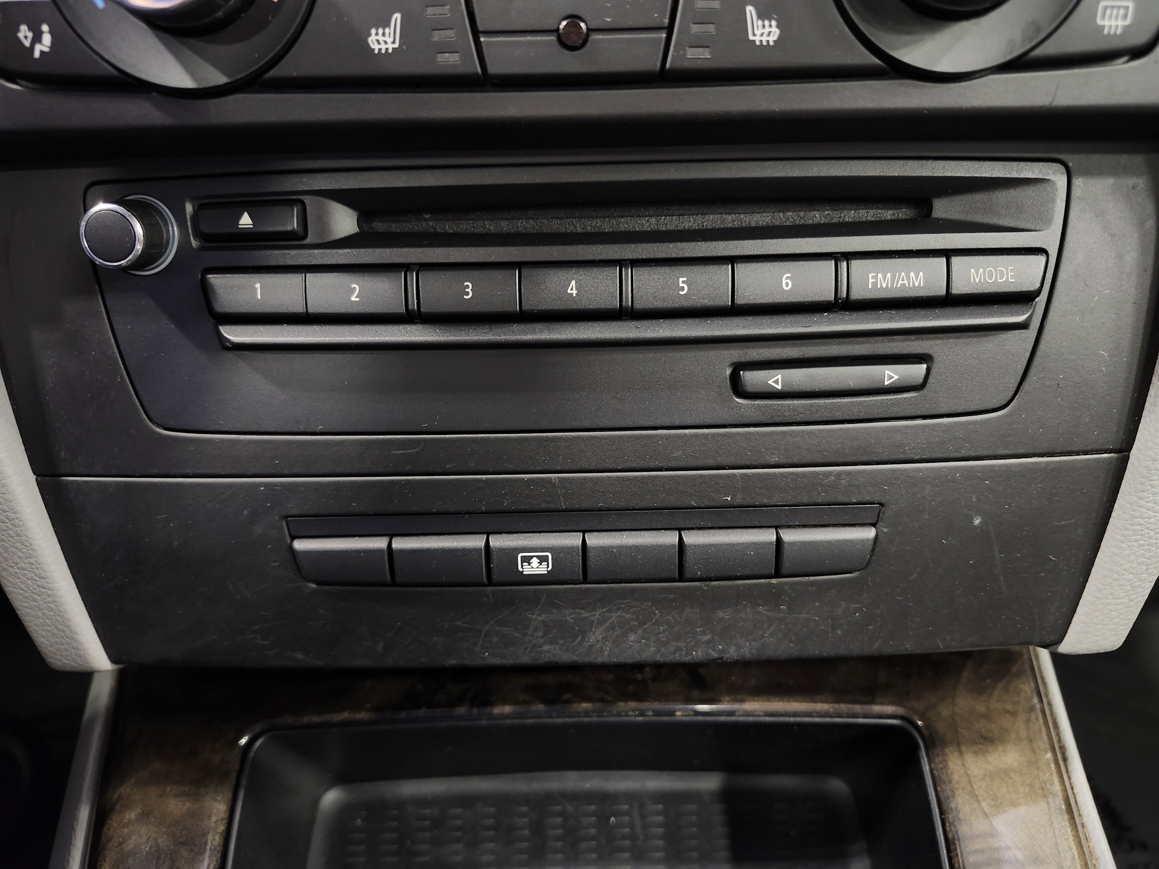 Used 2010 BMW 335i Coupe image 8